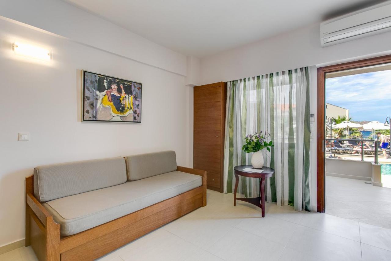 Апартаменты Porto Platanias - Casa Di Porto Экстерьер фото
