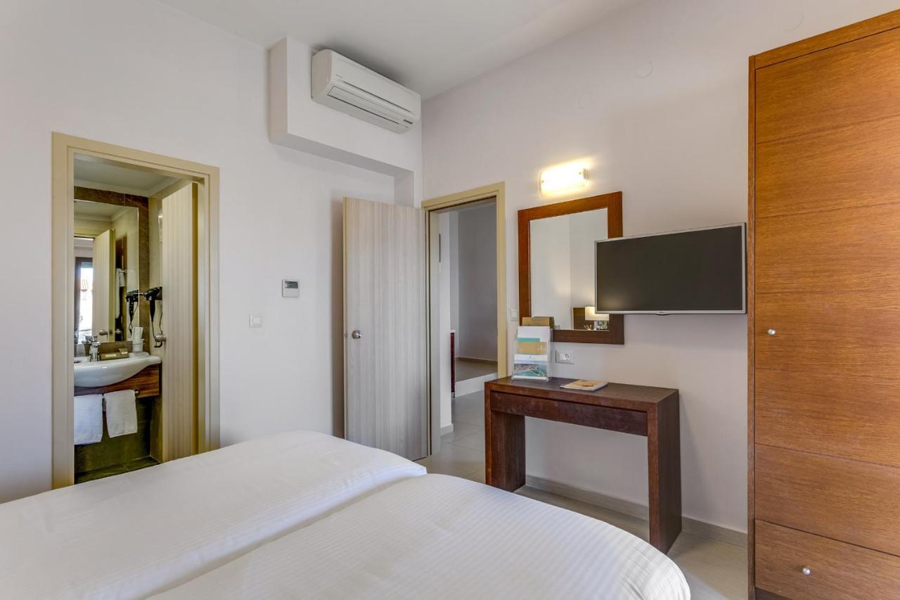 Апартаменты Porto Platanias - Casa Di Porto Экстерьер фото